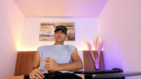 Zander online show from 04-28-26, 01:27