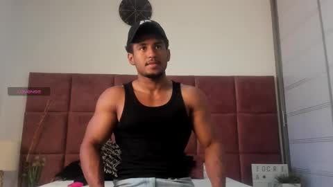 Zane Lux online show from 03-05-25, 01:50