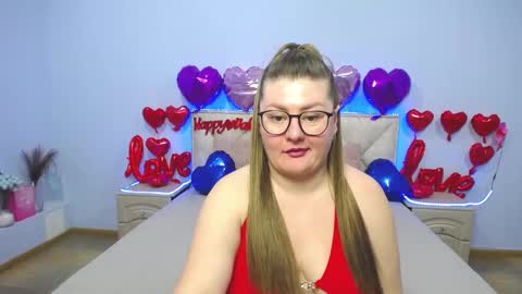 Snapshot of zannadreil chatting on 02-08-25, 03:52 zannadreil online show from 02-08-25, 03:52