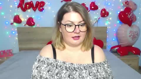 Snapshot of zannadreil chatting on 02-19-25, 10:31 zannadreil online show from 02-19-25, 10:31