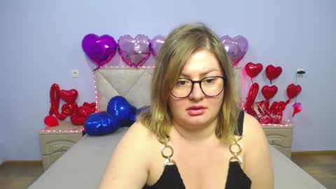 Snapshot of zannadreil chatting on 03-04-25, 11:00 zannadreil online show from 03-04-25, 11:00