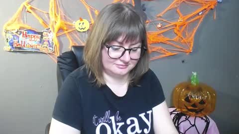 Snapshot of zannadreil chatting on 10-14-25, 07:47 zannadreil online show from 10-14-25, 07:47