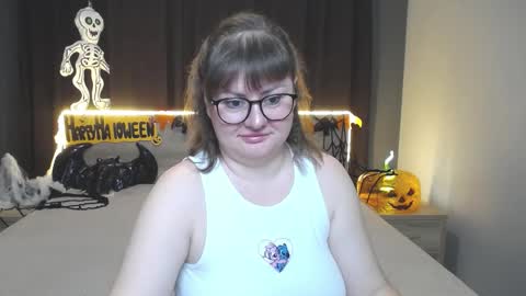 Snapshot of zannadreil chatting on 10-17-25, 05:59 zannadreil online show from 10-17-25, 05:59