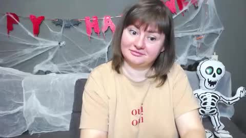 Snapshot of zannadreil chatting on 10-21-25, 06:52 zannadreil online show from 10-21-25, 06:52