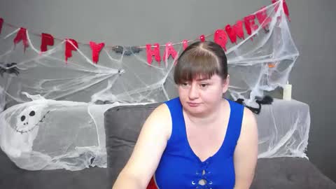 Snapshot of zannadreil chatting on 10-26-25, 06:19 zannadreil online show from 10-26-25, 06:19