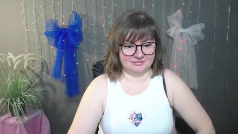 Snapshot of zannadreil chatting on 12-05-25, 07:32 zannadreil online show from 12-05-25, 07:32