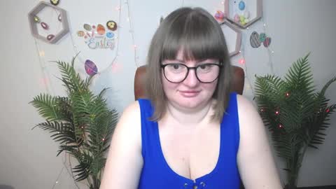 zannadreil online show from 04-10-26, 06:56