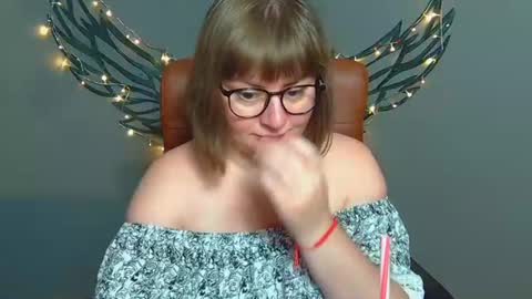 zannadreil online show from 07-19-26, 08:01