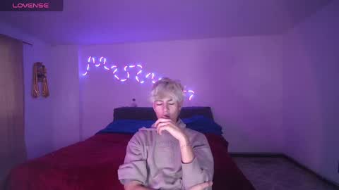 Tiiago Mallz online show from 12-30-24, 09:08