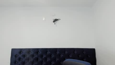 zanxley_ online show from 12-13-24, 07:25