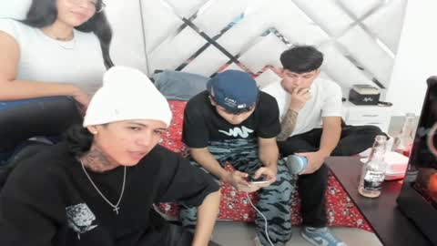 zanxley_ online show from 02-06-25, 05:14