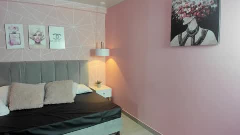 Zara Sweet  online show from 10-31-25, 01:45