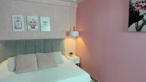 Zara Sweet  online show from 11-07-25, 01:33