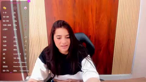 Zara online show from 10-20-25, 01:00