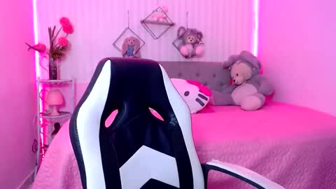 Zara online show from 04-24-26, 12:18