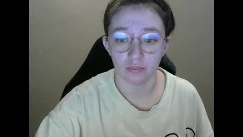 Snapshot of zara_golden chatting on 01-29-25, 03:44 chaturcum online show from 01-29-25, 03:44