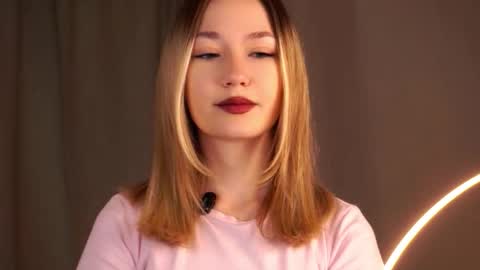 Criss  online show from 11-12-25, 05:19