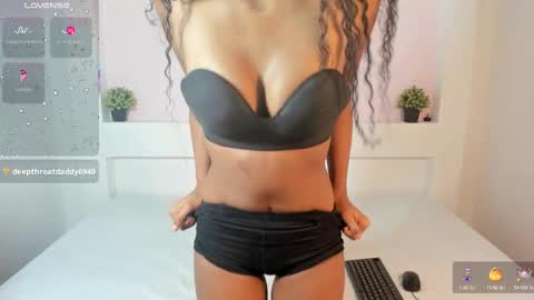 Snapshot of zarablaze22 chatting on 10-07-25, 03:42 Zara blaze online show from 10-07-25, 03:42