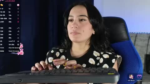 Snapshot of zaradames_ chatting on 06-05-26, 01:34 zaradames_ online show from 06-05-26, 01:34