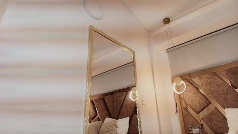 Zarah Andrews online show from 09-15-25, 12:16