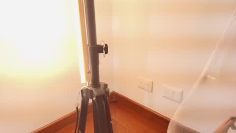 Zarah Andrews online show from 10-07-25, 11:51