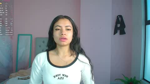 Snapshot of zarah_torres chatting on 01-07-25, 01:14 Zarah online show from 01-07-25, 01:14