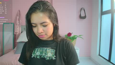 Snapshot of zarah_torres chatting on 02-07-25, 08:42 Zarah online show from 02-07-25, 08:42