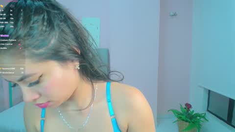 Snapshot of zarah_torres chatting on 02-13-25, 02:23 Zarah online show from 02-13-25, 02:23