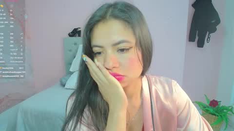 Snapshot of zarah_torres chatting on 02-15-25, 02:55 Zarah online show from 02-15-25, 02:55