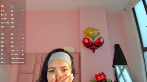 Snapshot of zarah_torres chatting on 11-24-25, 09:36 Zarah online show from 11-24-25, 09:36