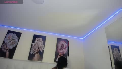 Zarah online show from 05-30-26, 02:58