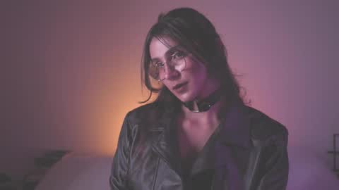 Miss Lynch   Next show  2911 online show from 09-14-25, 11:48