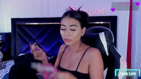 Zara Lim  online show from 10-29-25, 06:53