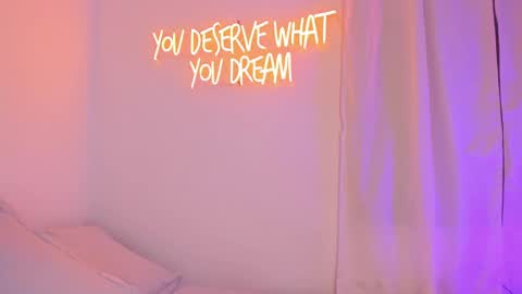   online show from 02-16-25, 08:33