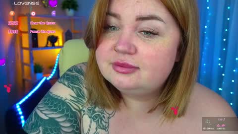 Snapshot of zarareign_ chatting on 01-16-25, 09:08 Lola online show from 01-16-25, 09:08