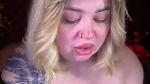 Lola online show from 04-30-26, 08:57