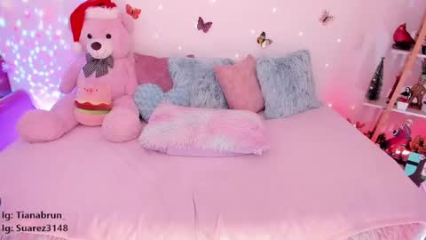 Zara online show from 01-06-25, 02:25