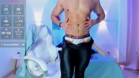 Snapshot of zarekfox chatting on 11-12-25, 07:57 Zarek online show from 11-12-25, 07:57