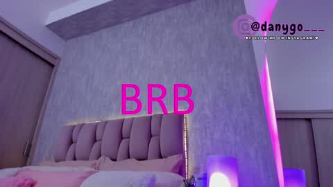 Zariana online show from 02-08-25, 01:11