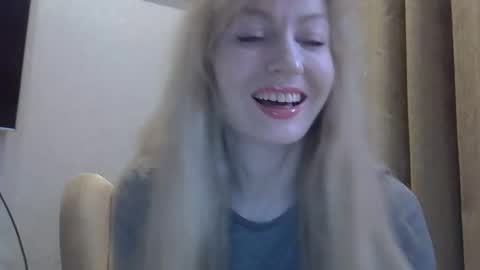 Zarina Swift online show from 04-21-26, 04:52