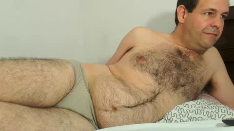 Snapshot of zasss40 chatting on 02-06-25, 07:35 Alex online show from 02-06-25, 07:35