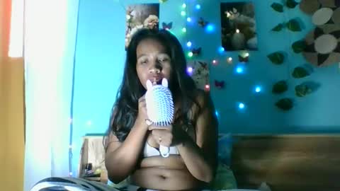 Snapshot of zedidia chatting on 05-12-26, 11:18 zedidia online show from 05-12-26, 11:18