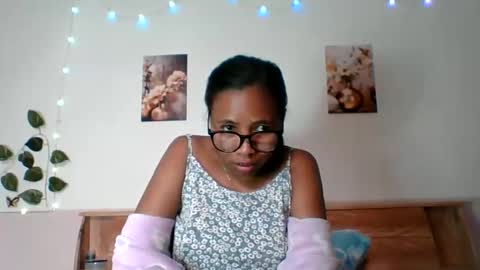 Snapshot of zedidia chatting on 06-11-26, 11:19 zedidia online show from 06-11-26, 11:19