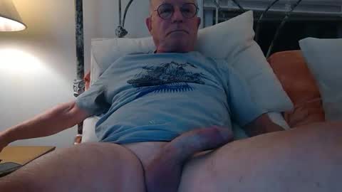 zedman521 online show from 10-31-25, 11:00