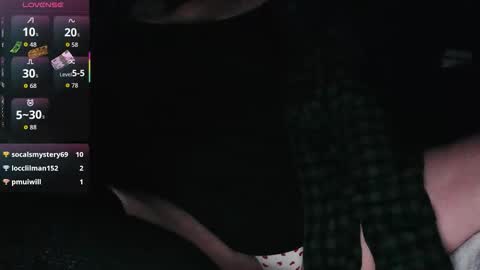 Snapshot of zeemomdalorian chatting on 04-10-26, 05:34 Zee online show from 04-10-26, 05:34