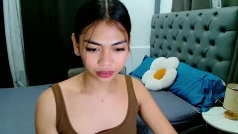 Snapshot of zeethefucker69 chatting on 12-30-24, 05:02 Zo online show from 12-30-24, 05:02