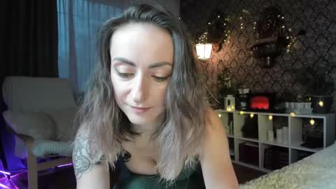 Snapshot of zefir_ka_ chatting on 12-03-24, 12:27 Zefir ka online show from 12-03-24, 12:27