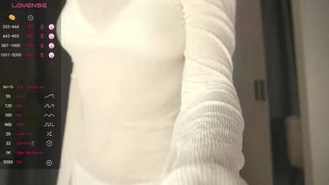 Snapshot of zegoi chatting on 09-27-25, 01:38 Avi online show from 09-27-25, 01:38