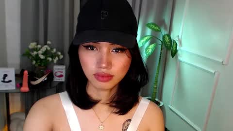 zelainalovetocum online show from 03-04-25, 08:38