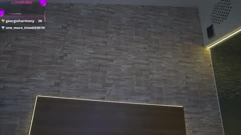 Snapshot of zenda_biancha chatting on 03-08-26, 02:04 zenda_biancha online show from 03-08-26, 02:04